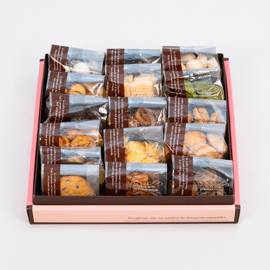 【特急便】Saccho / 焼菓子 GIFT BOX 16個